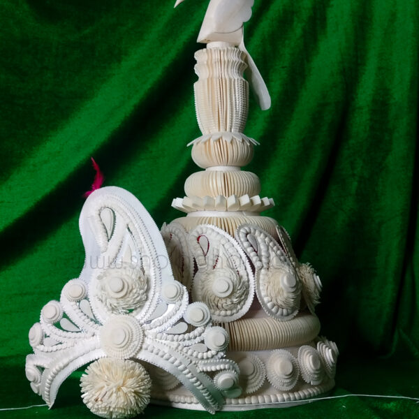 White Lotus Topor Mukut Set (White)