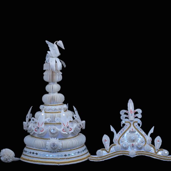 Suravi Topor Mukut Set (Golden)