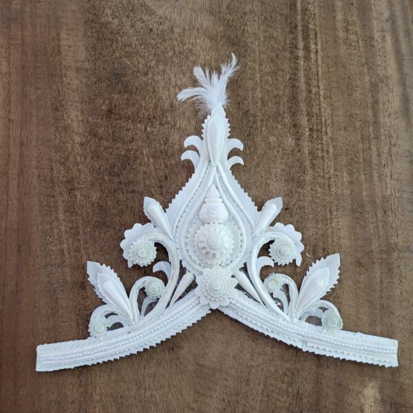 'Bridal Mukut' is made up of Pure organic product called Shola