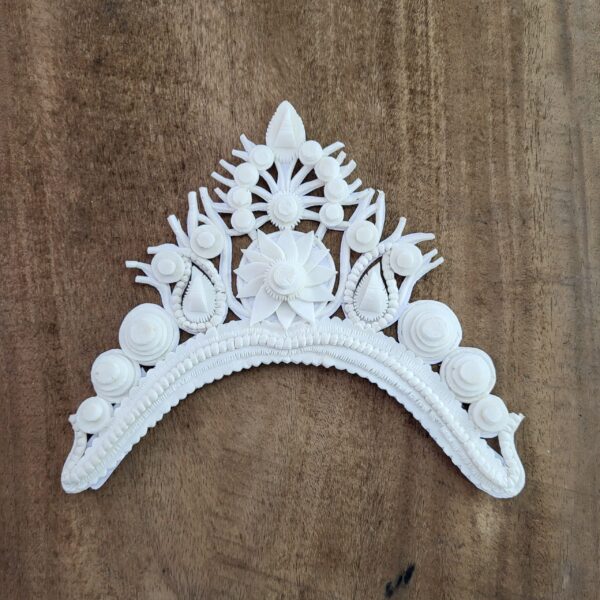 Shorpogondha Mukut (White)